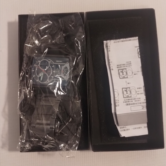 Sanda Digi-Ani, Triple Time Zone, Multi-function Stainless Bracelet Watch - Picture 8 of 10